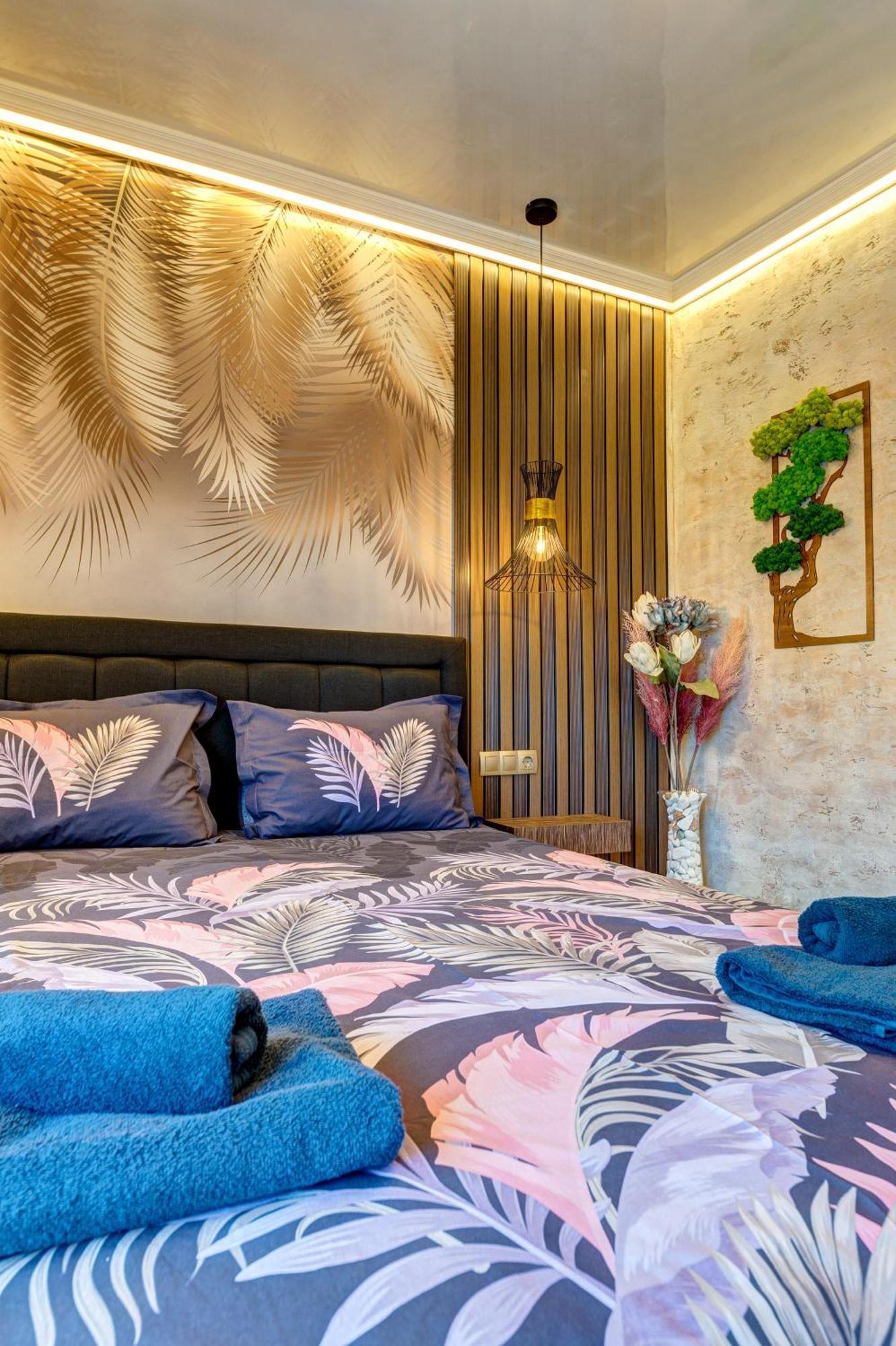 Upper Deck Apt. Apartment เนอาเปรามอส ภายนอก รูปภาพ